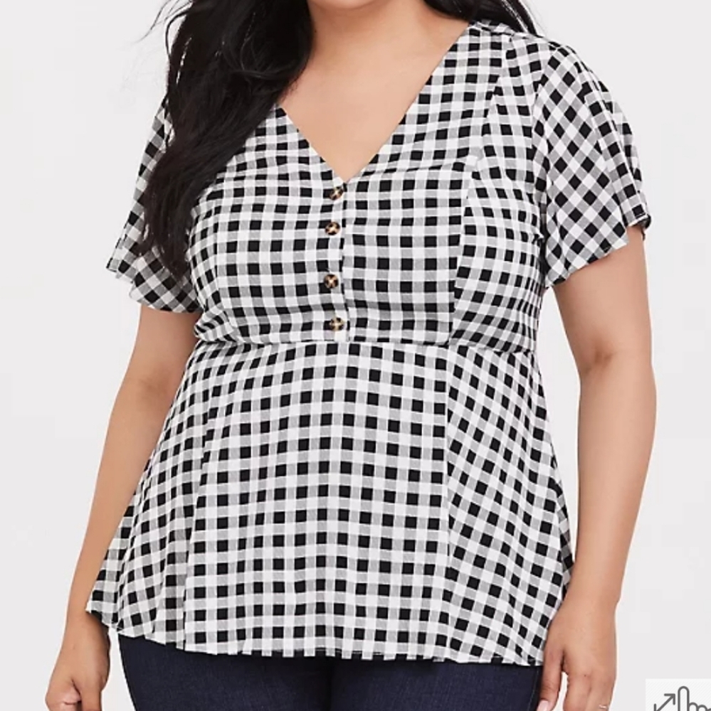 Torrid Black Gingham Stretch Challis Peplum Blouse Women's Size 4/4X Rayon Blend